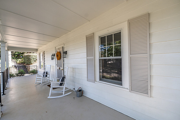1115 Park Blvd-3