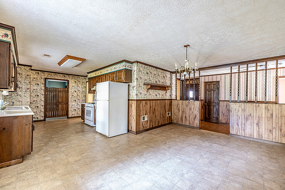 838 Pleasant Hope-14