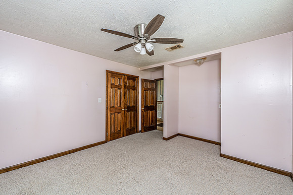 838 Pleasant Hope-22