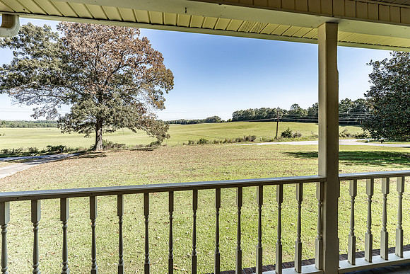838 Pleasant Hope-29