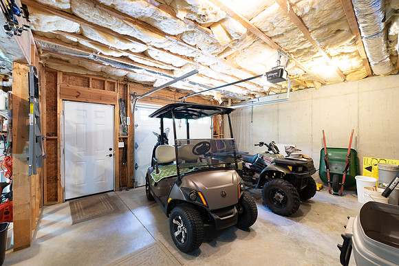 225 Meadow Lakes-31