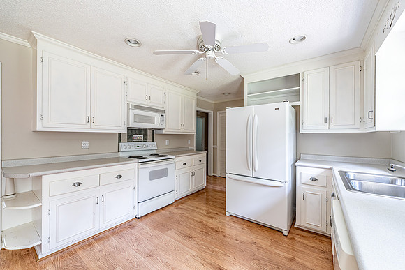 5 Larkwood-2
