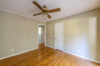 135 Benton-1
