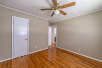 135 Benton-4