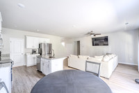 841 Shannon Circle-7