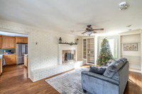 227 W Lakeshore IHC-4