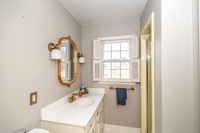 227 W Lakeshore IHC-21