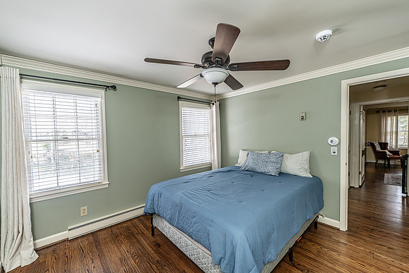 227 W Lakeshore IHC-30