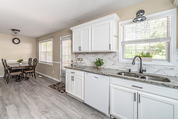 13 Greystone SC-15