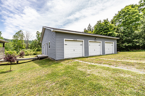 312 E Armuchee SG-49
