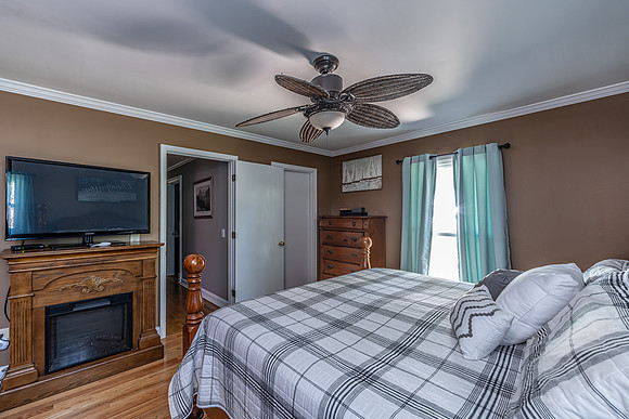 18 College View SC-16