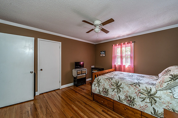 18 College View SC-22