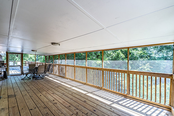 18 College View SC-37