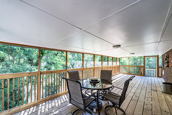 18 College View SC-36