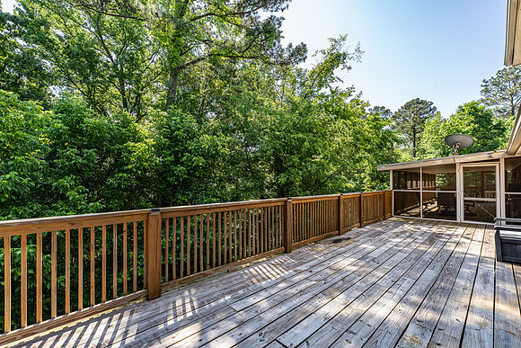 18 College View SC-33