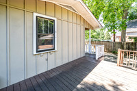 809 E 2nd SG-8