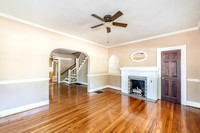 809 E 2nd SG-11