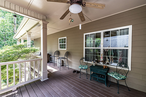 225 Meadow Lakes-36