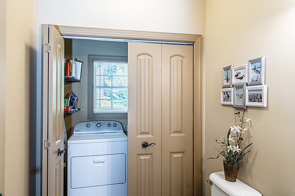 225 Meadow Lakes-21