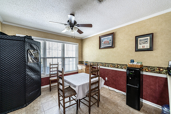 25 Ashley Oaks-11
