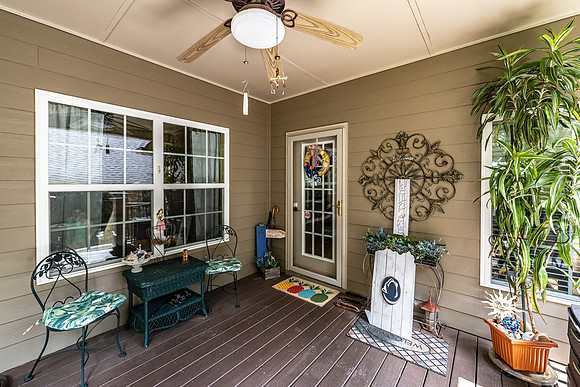 225 Meadow Lakes-35