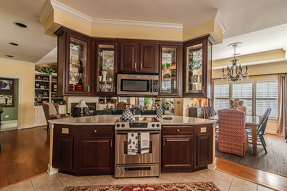 205 Maplecrest -9