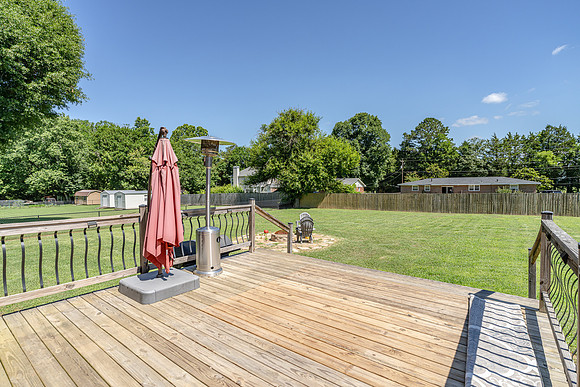 27 Fernwood-23