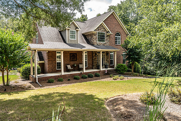 225 Meadow Lakes-44