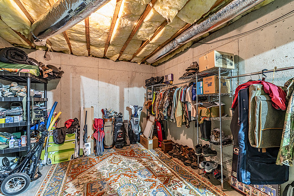 225 Meadow Lakes-33