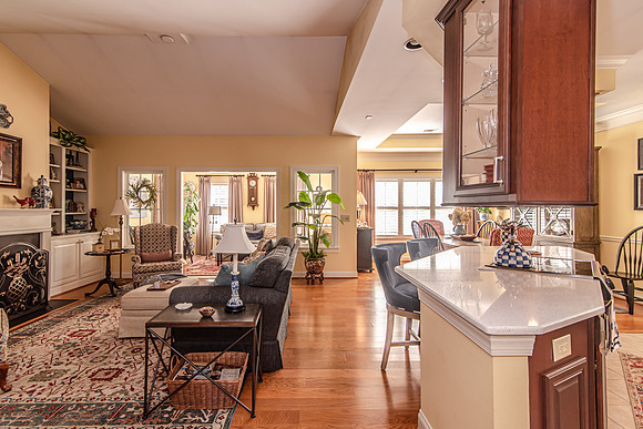 205 Maplecrest -3