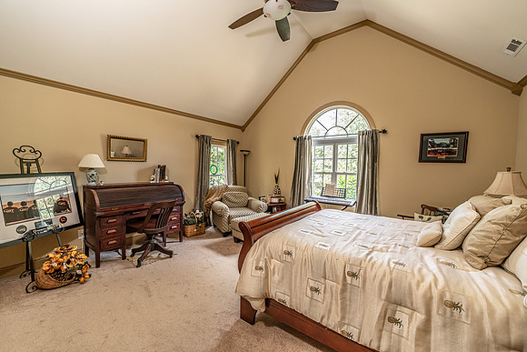 225 Meadow Lakes-25