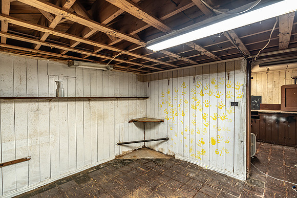 2249 N Broad-32