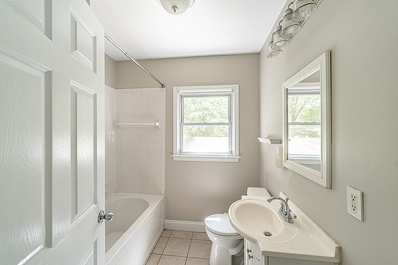 108 Wilshire KW-14