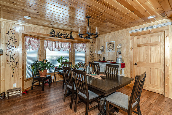1297 Old Summervilee-17