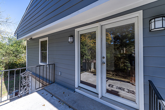 109 Crescent-21