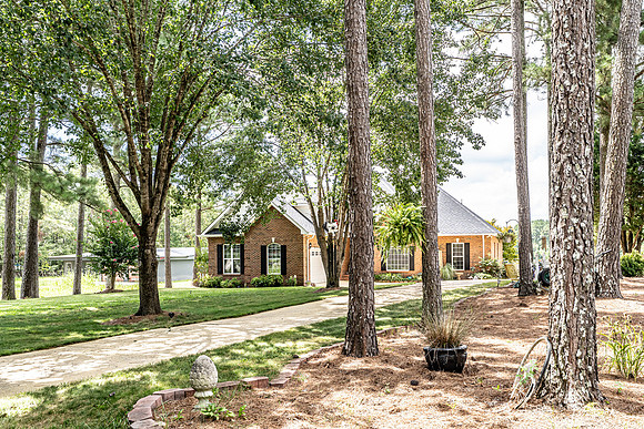1590 County Road 136 SG-19