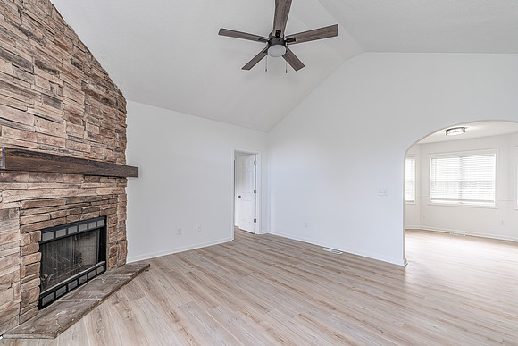 13 North Ridge Court-6