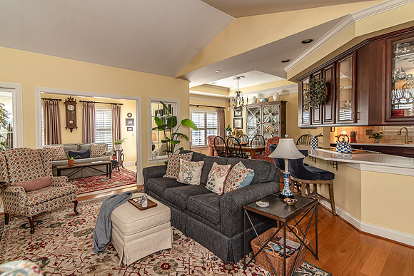 205 Maplecrest -4