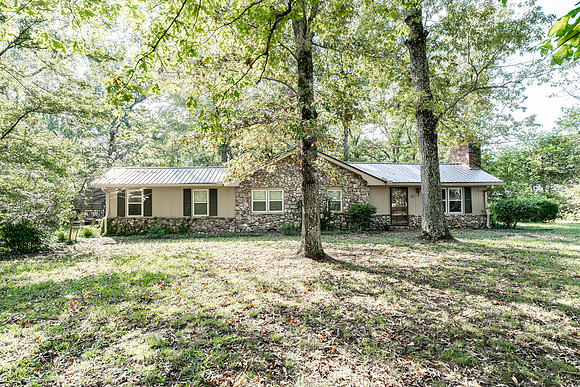 643 Old Summerville-2