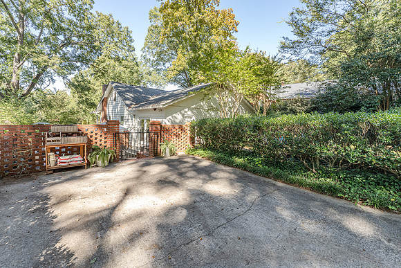 1115 Park Blvd-26