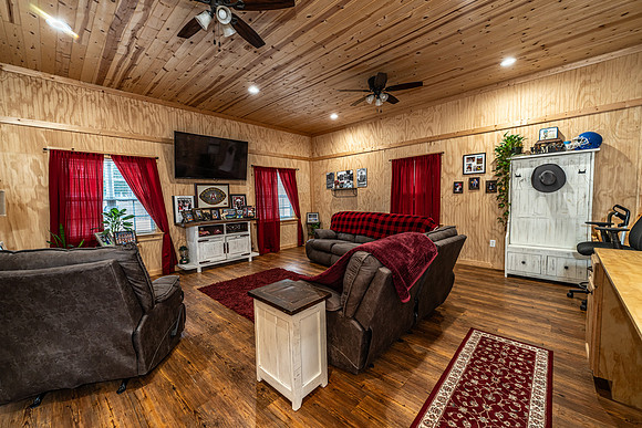 1297 Old Summervilee-10