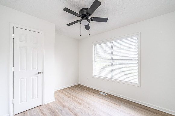 13 North Ridge Court-17
