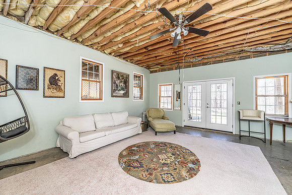 266 Rustic Ridge-41