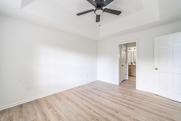 13 North Ridge Court-13
