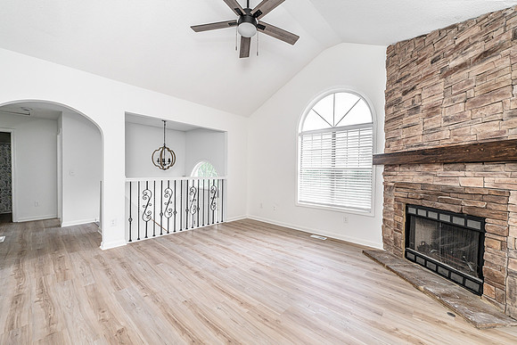 13 North Ridge Court-3
